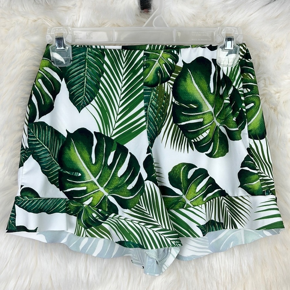 BOOHOO TROPICAL PRINT SHORTS